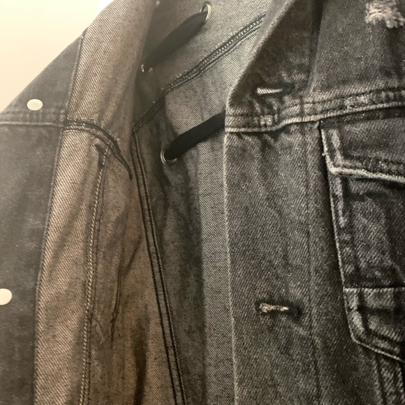 Zara Black Distressed Eyelet Lace-Up Denim Jacket - Picture 4 of 16